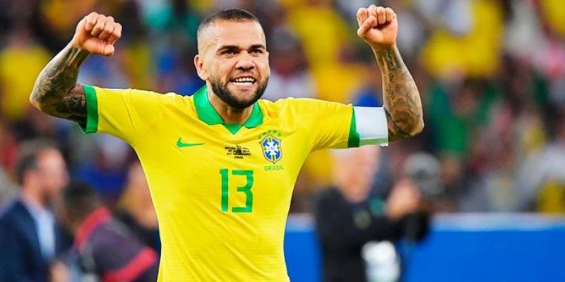Siêu sao Dani Alves